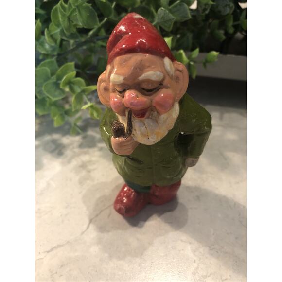 Vintage Made In Japan Elf Gnome Dwarf Statue Pixie Cottage Core Granny 4”￼ Clay? - Picture 1 of 7